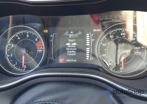 2021 Jeep Cherokee Altitude Fwd from USA, damaged, VIN 1C4PJLLB3MD237218